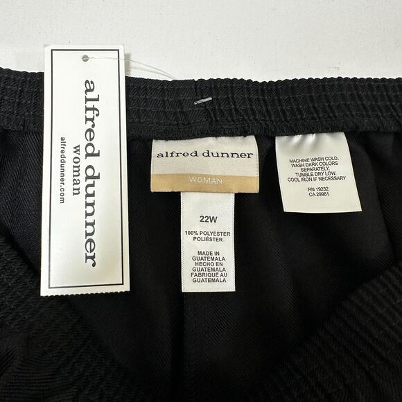 Alfred Dunner Women's Pants Black 22W Classic Pull-On Straight Leg NWT - Picture 3 of 9